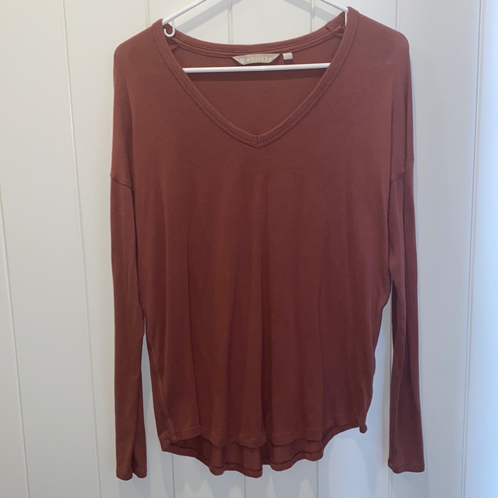 Athleta V Neck long sleeve